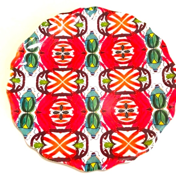 ANTHROPOLOGIE Set of 7 Dinner Plates, Nature Design, Melamine, 10.5” radius - Picture 2 of 9